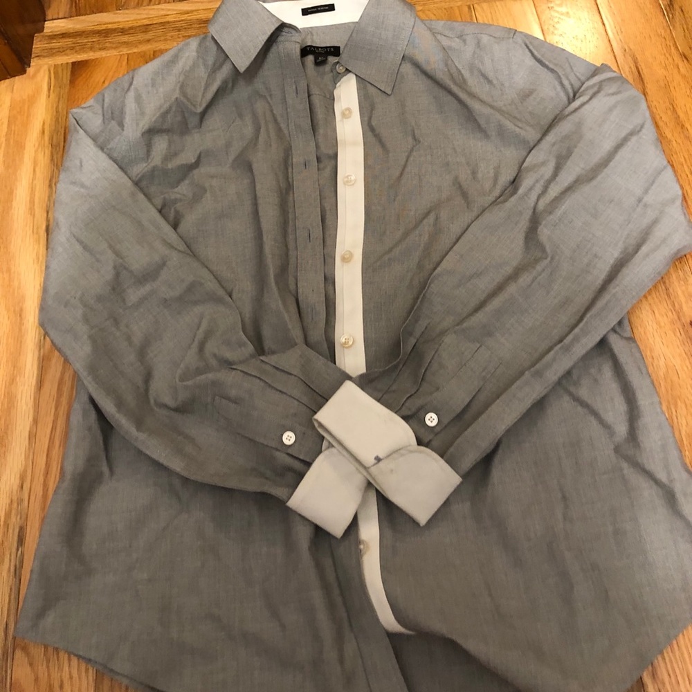 Talbots button down 5/$25 - Picture 2 of 4